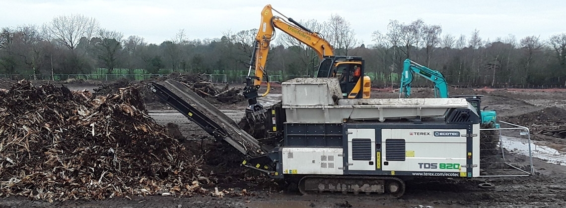 Shredding stumps and waste material